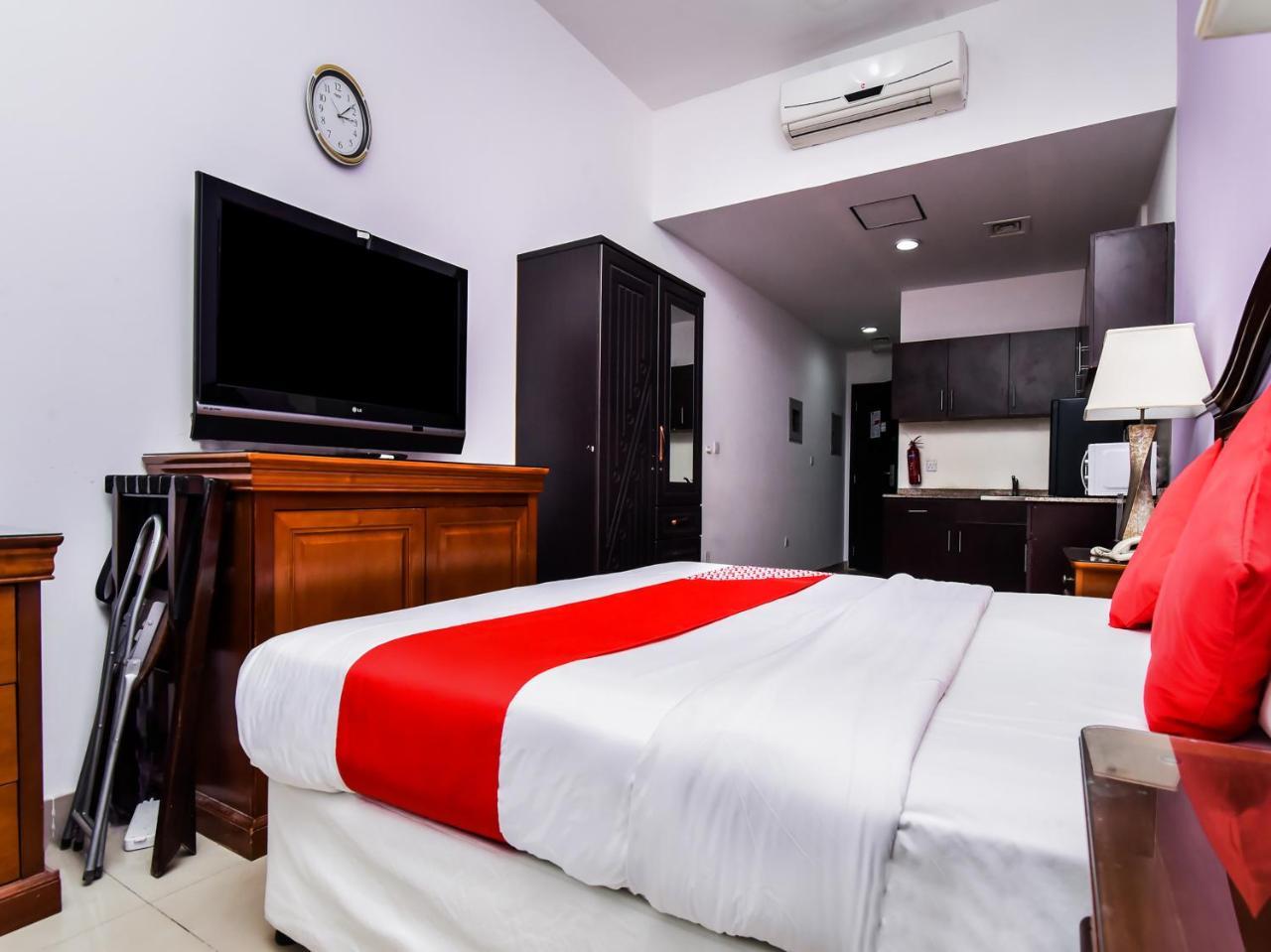 Oyo 138 Empire Hotel Apartments 迪拜 外观 照片